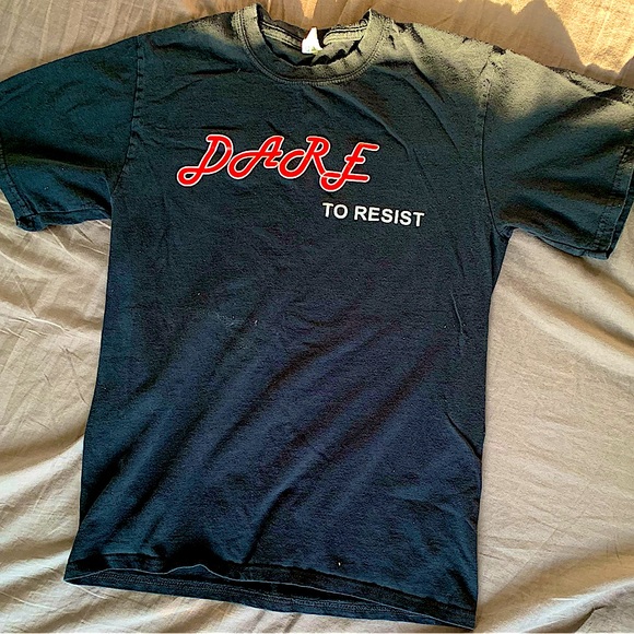D.A.R.E. T-shirt - Picture 1 of 3